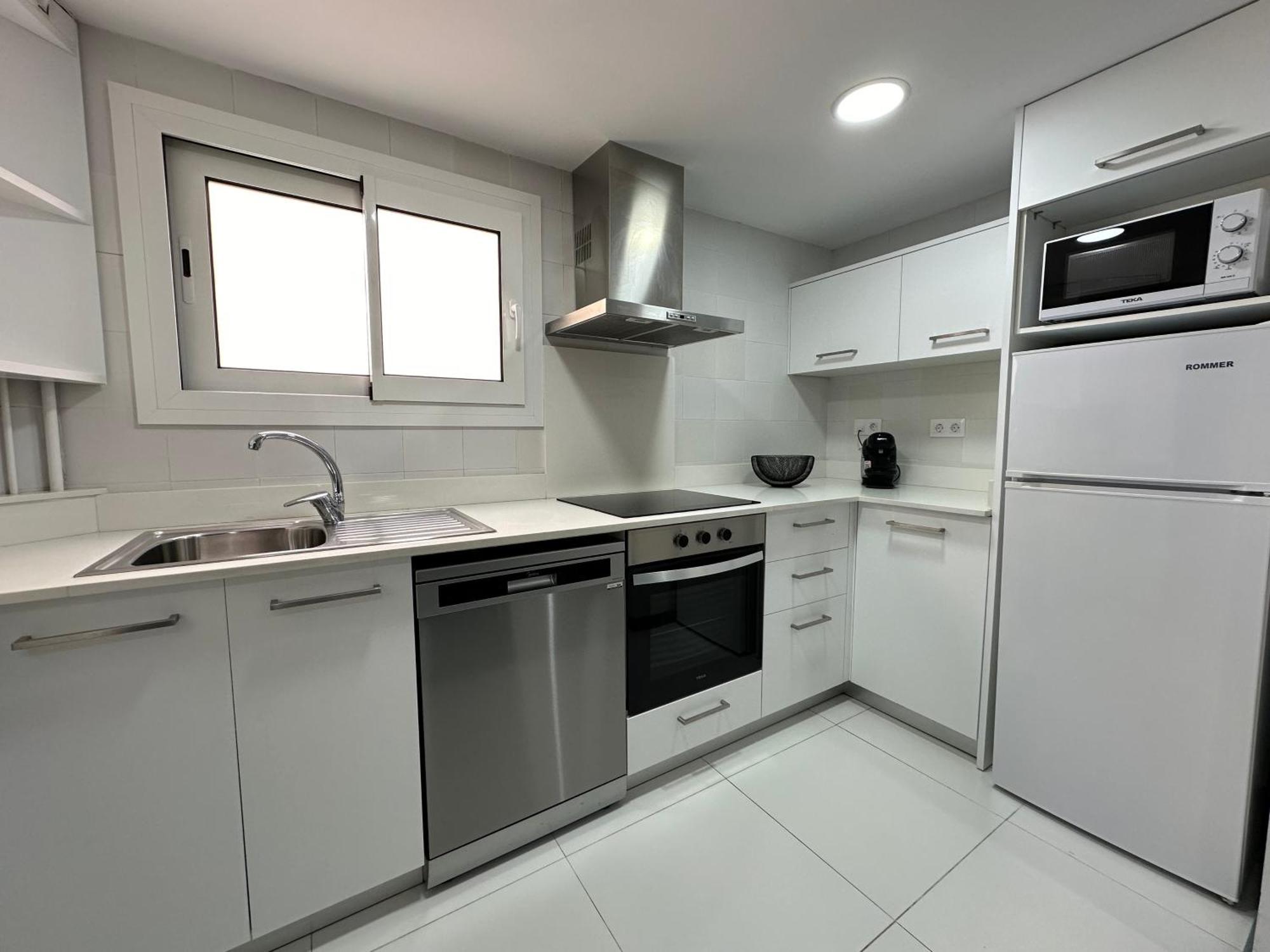 Apartment Agi Avenida Roses
