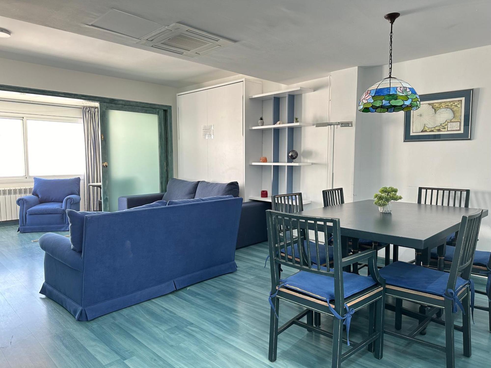 Agi Avenida Apartment *