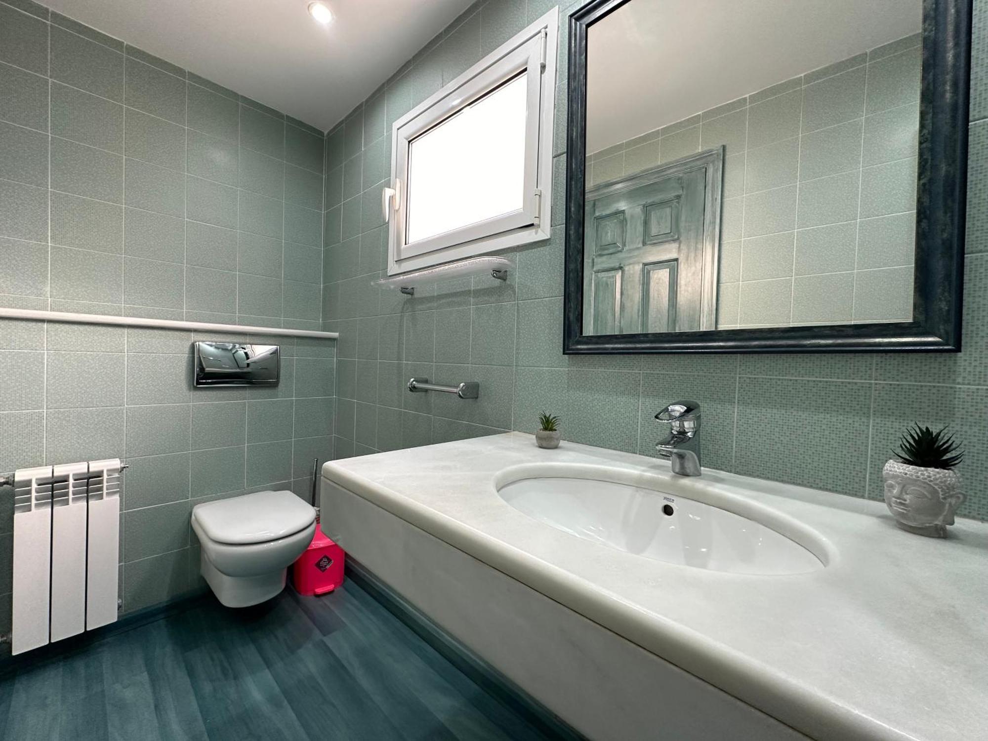Agi Avenida Apartment