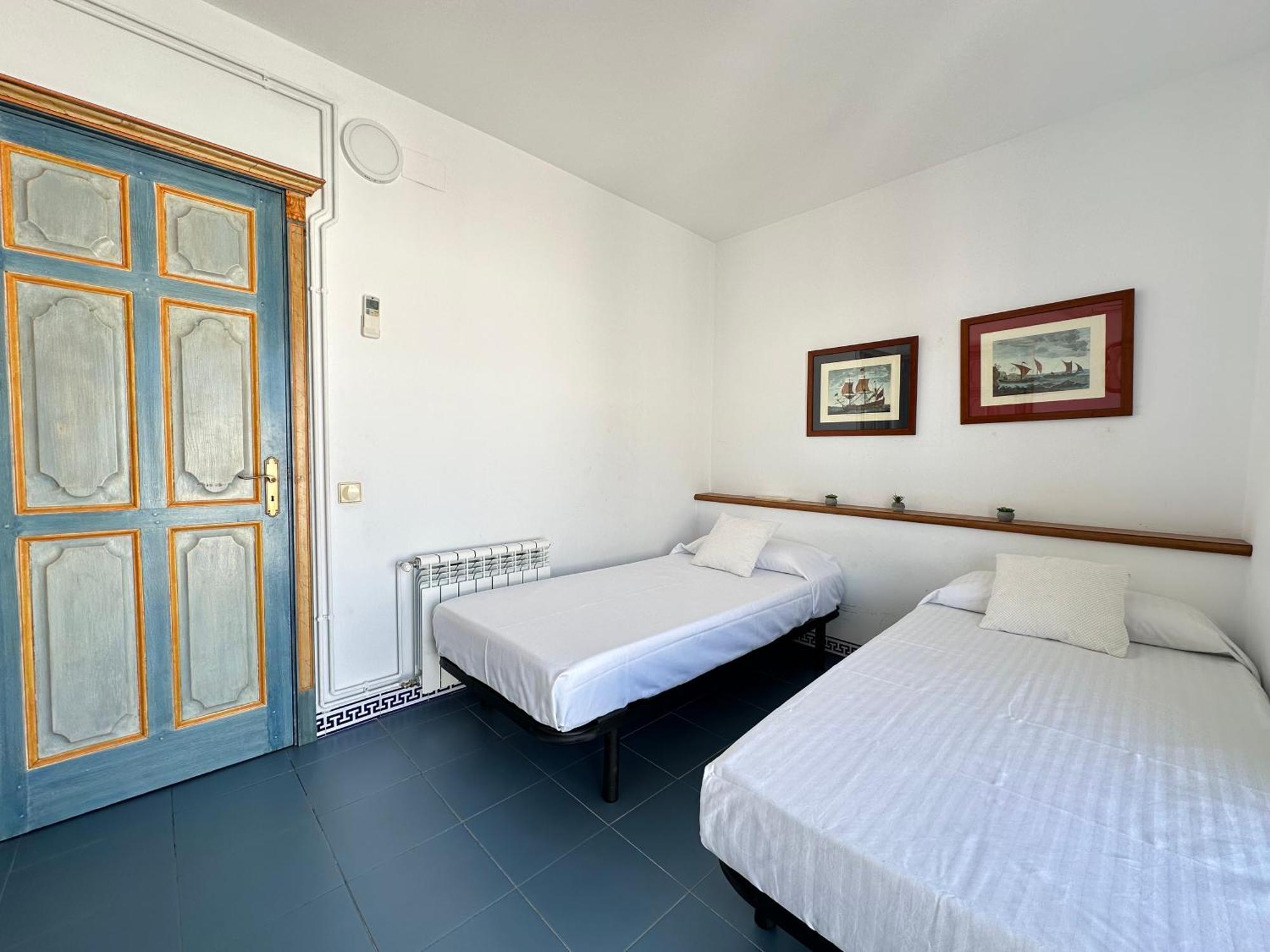Apartment Agi Avenida *